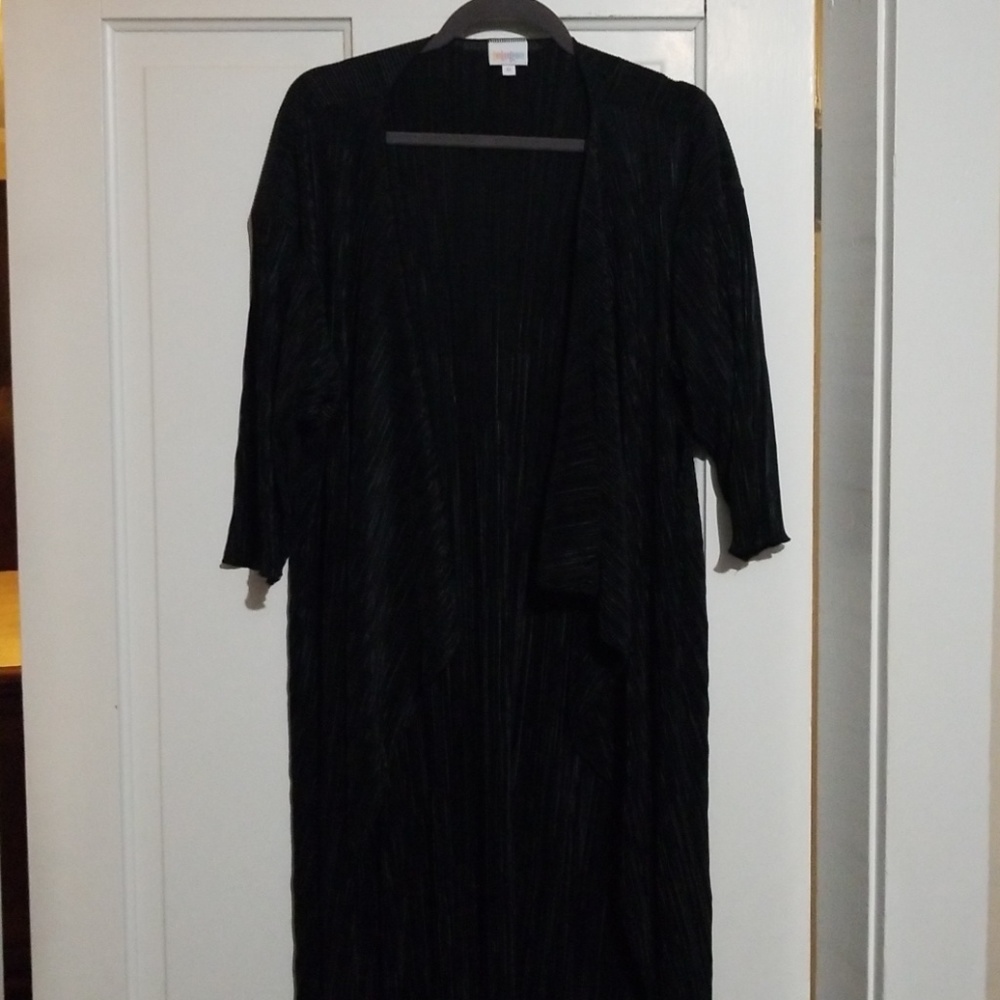 Lularoe medium Shirley